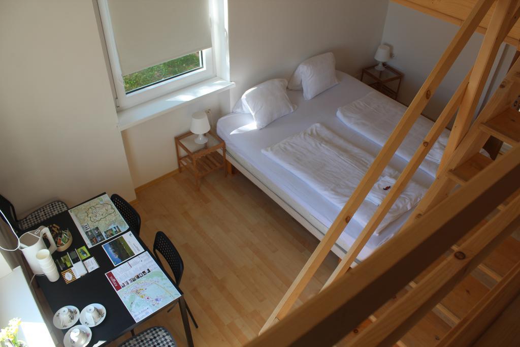 Hotel Lemonwood House Postojna Exterior foto